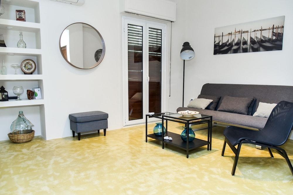 Central Apartment At Echarxia 2 Beds For 5 Pers By Mps Athens Luaran gambar