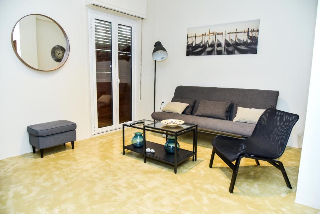 Central Apartment At Echarxia 2 Beds For 5 Pers By Mps Athens Luaran gambar